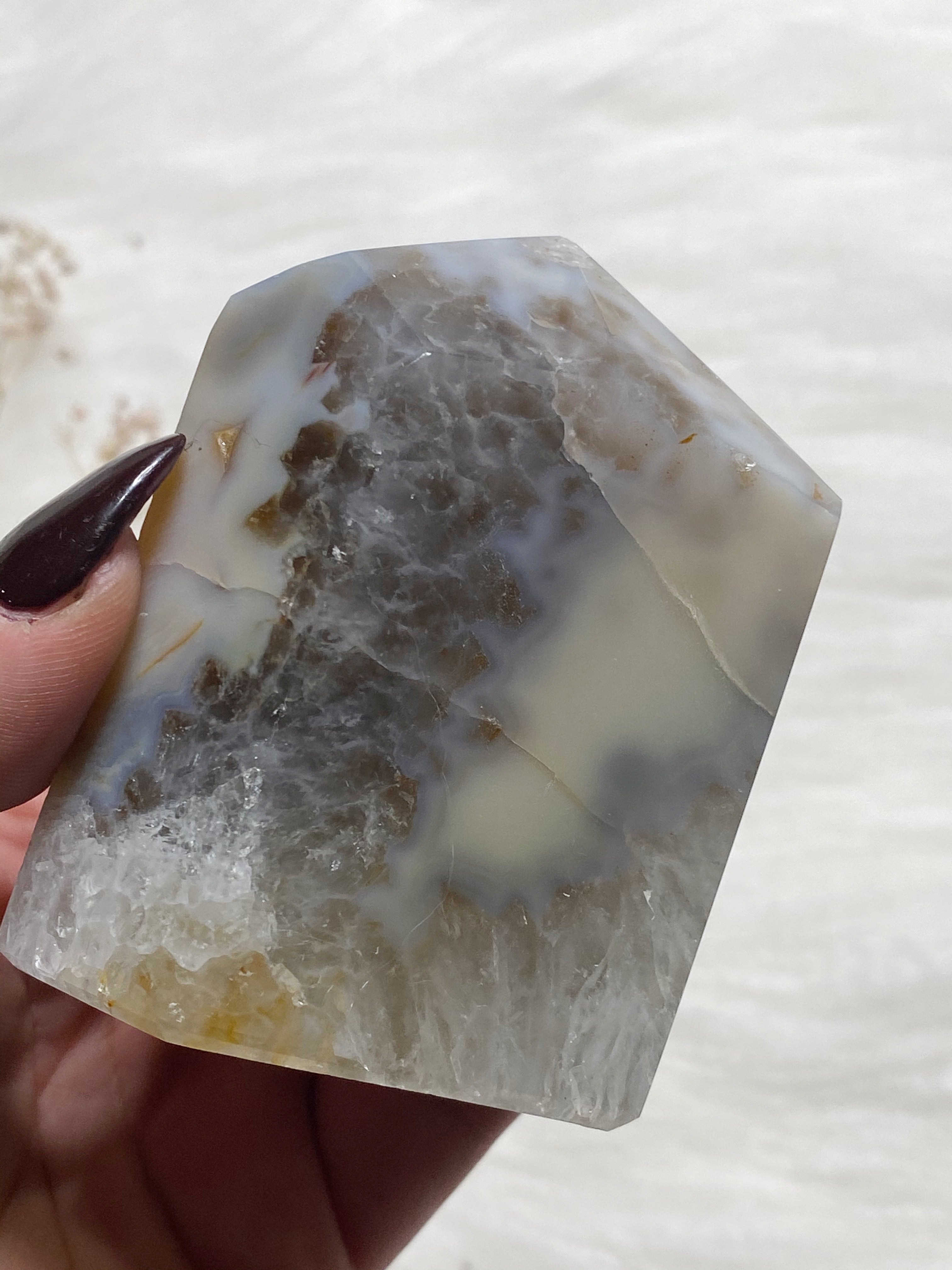 Druzy Snowflake Agate Tower